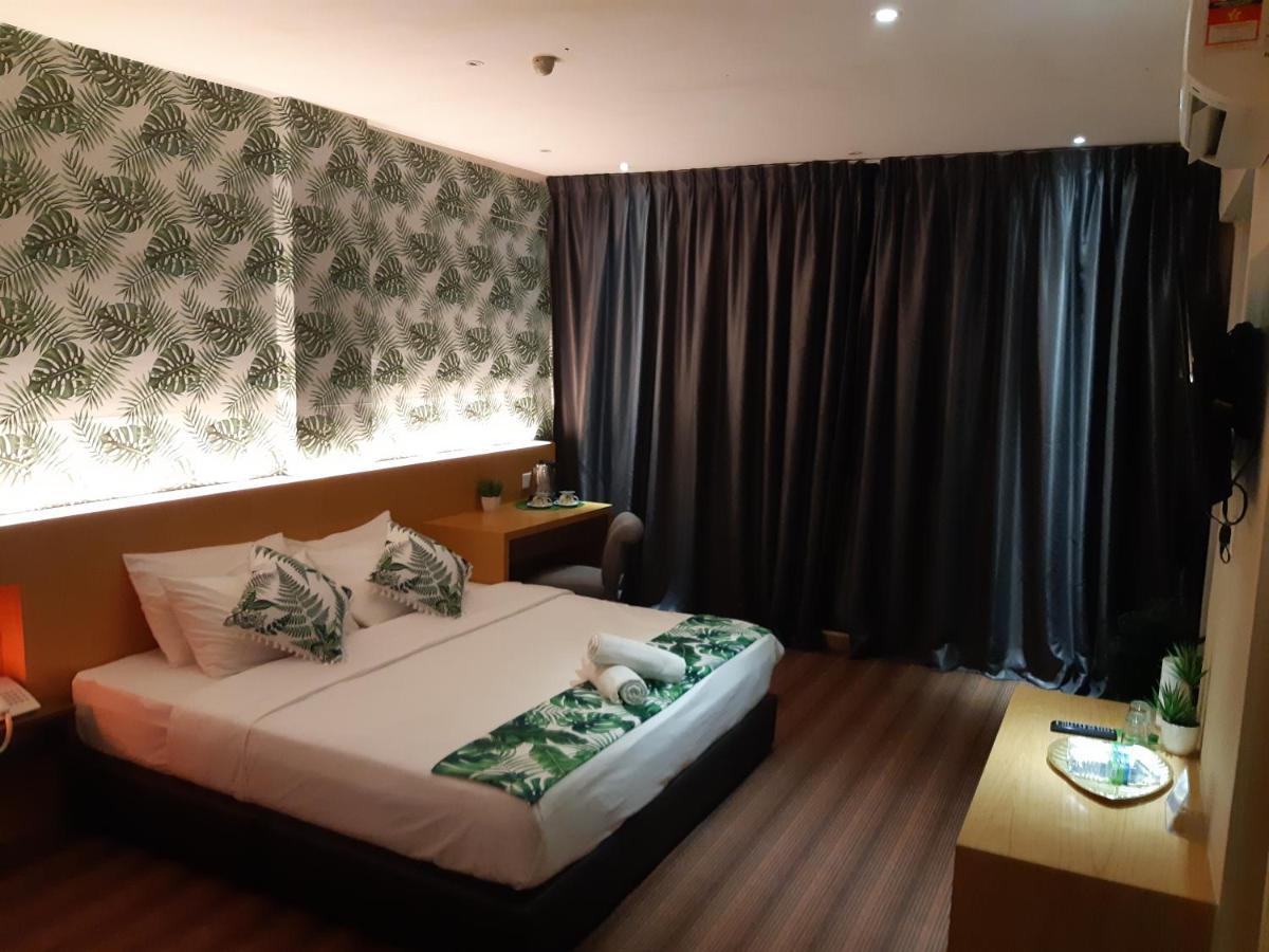 Grandeur Hotel And Spa Malacca Екстер'єр фото